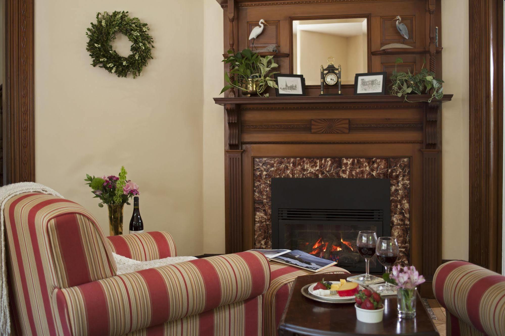 فريبورت، نيويورك Brewster House Bed & Breakfast المظهر الخارجي الصورة